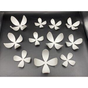 Lot Umbra White Hippie Flower Wall Decor Set of 11 No Adhesive Boho Design